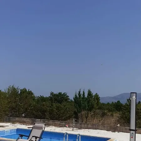 Apartment Mobilna Kucica Sime Pakovo Selo