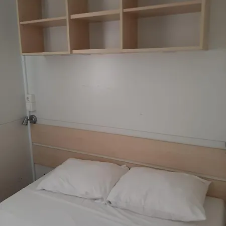 Apartment Mobilna Kucica Sime Pakovo Selo